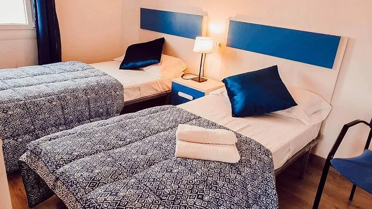 Apartment Ferienwohnung Port De Llanca , La Miranda Spanien