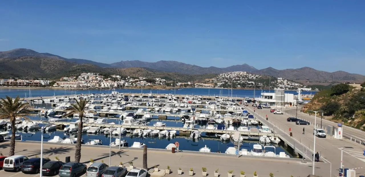 Ferienwohnung Port De Llanca , La Miranda Apartment